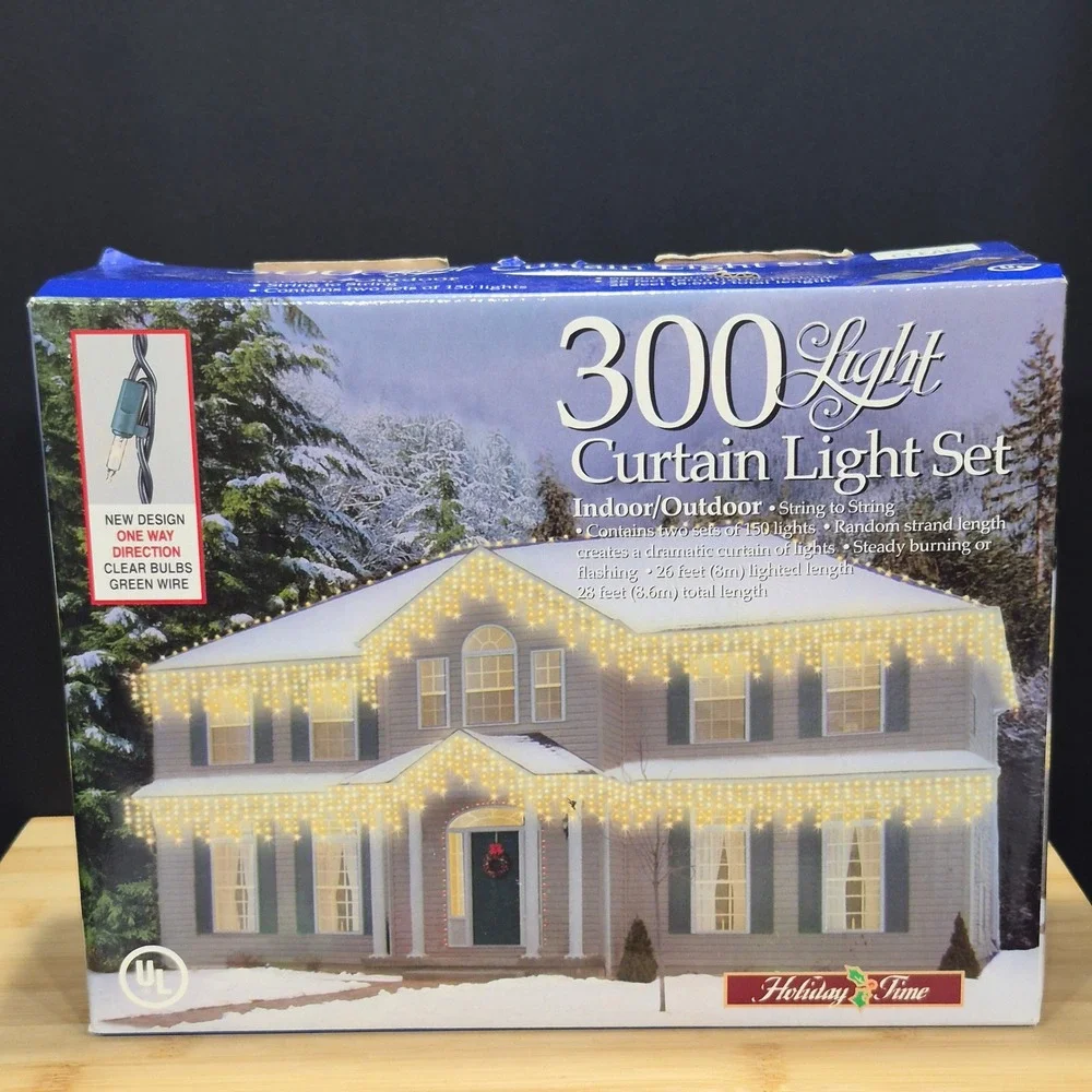 New In Box Holiday Time 300-Light Curtain Light Set Tested Holiday Decoration